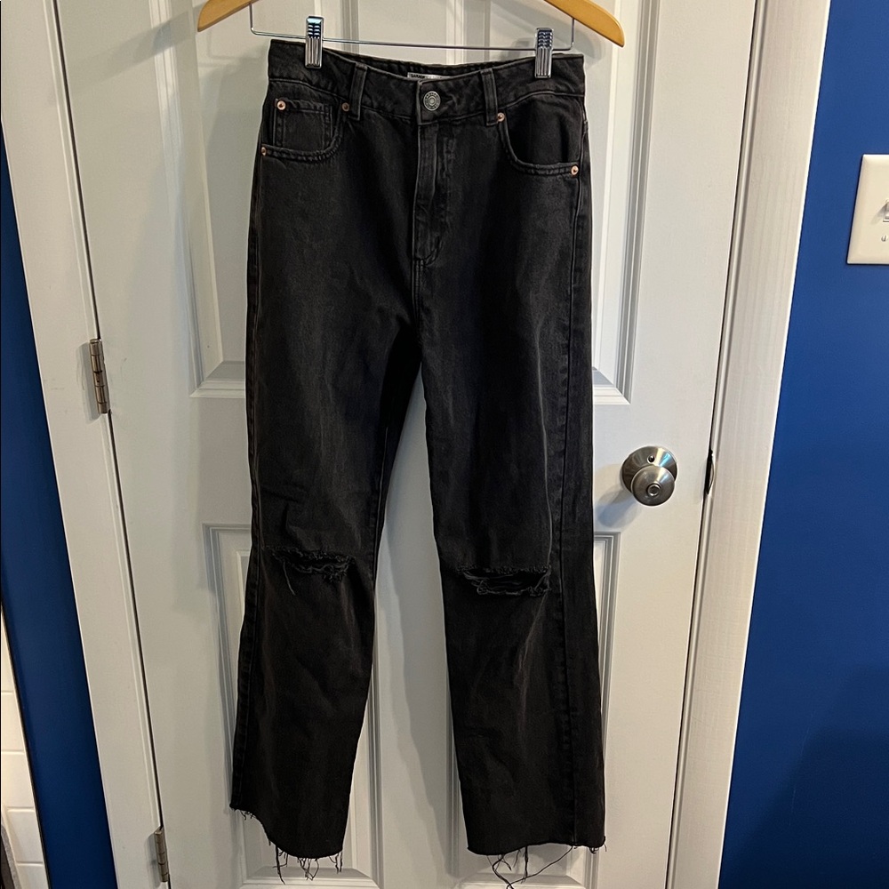 Black Distressed women's Garage Jeans